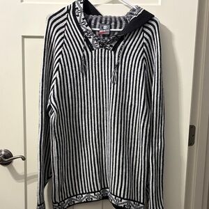 Alpaca Black and White Striped sweater